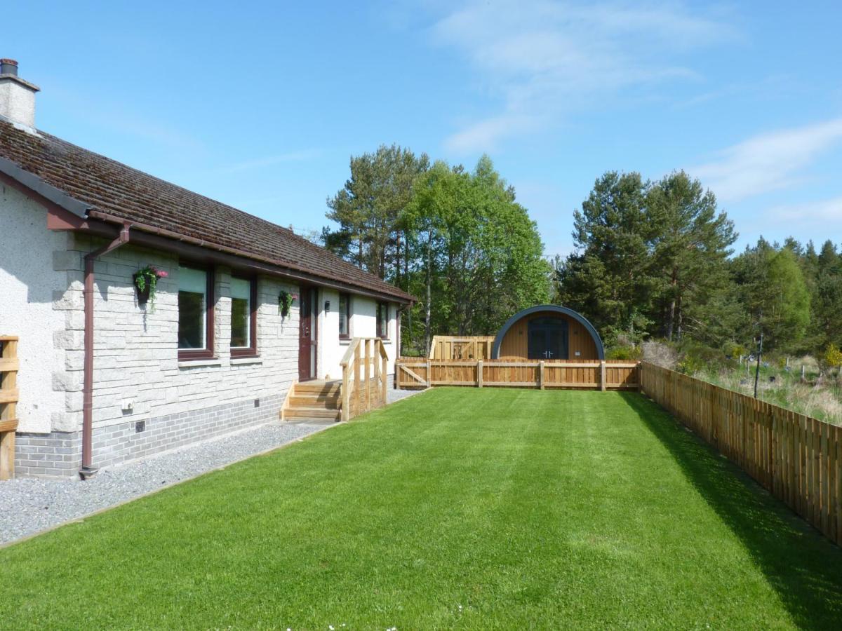 Tanleys B&B Grantown-on-Spey Exterior foto